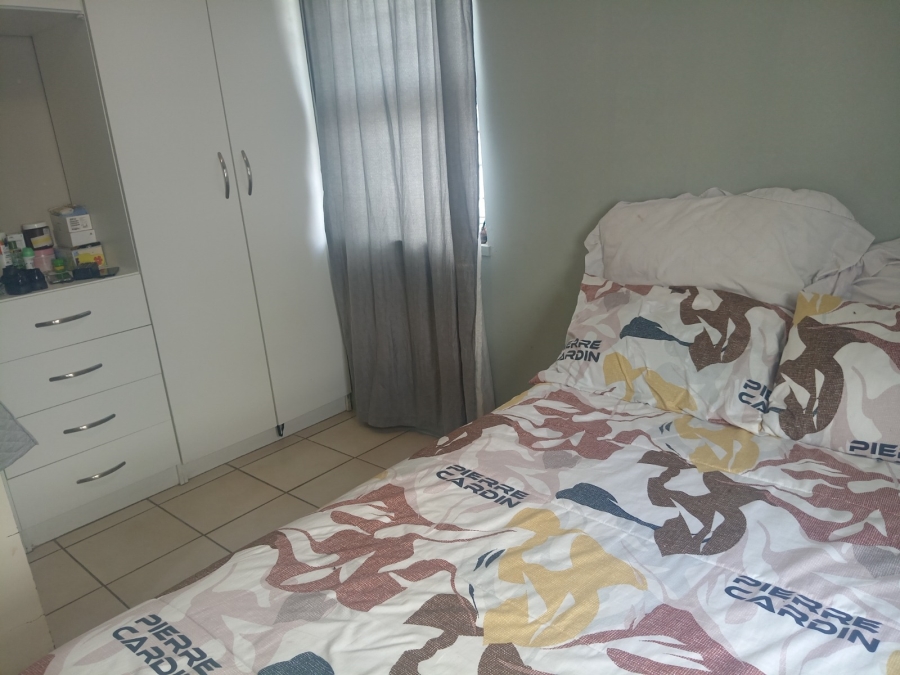 To Let 2 Bedroom Property for Rent in Woodlands Western Cape